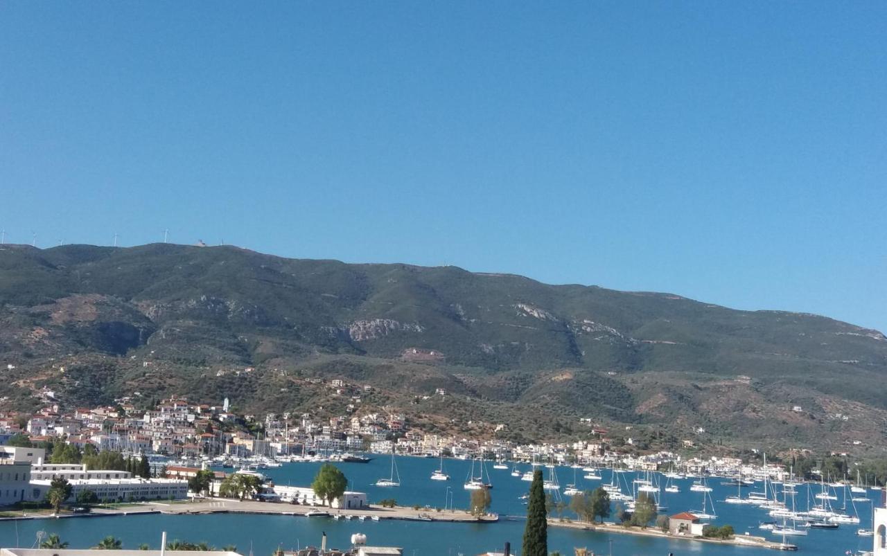 Forest & Sea Apartment Poros Town Buitenkant foto